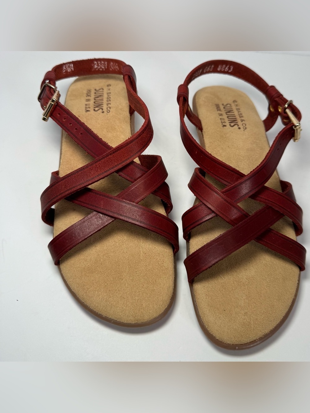 G.H. Bass & Co. Sunjuns red leather sandals size 5 1/2